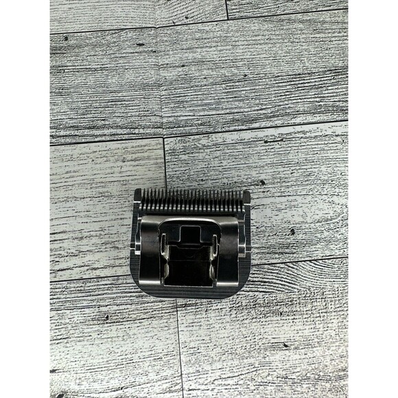 Oster Ceramic Silver Blade SX Size 000/0.5mm Gently Used - Picture 2 of 2